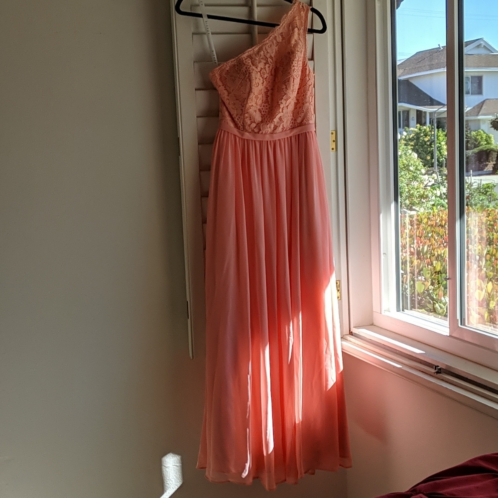 Azazie Demi in Coral